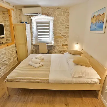 Lejlighed Split Inn Apartments *