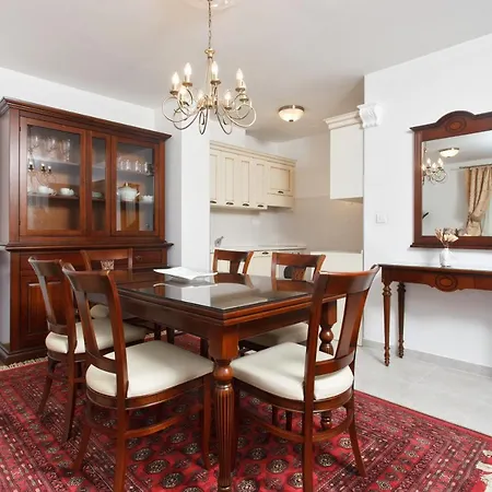 شقة Split Inn Apartments *