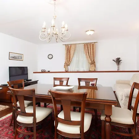 Split Inn Apartments شقة *