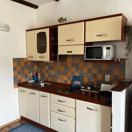 דירה Split Inn Apartments *