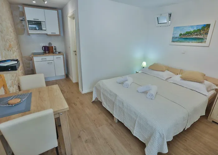 Split Inn Apartments *